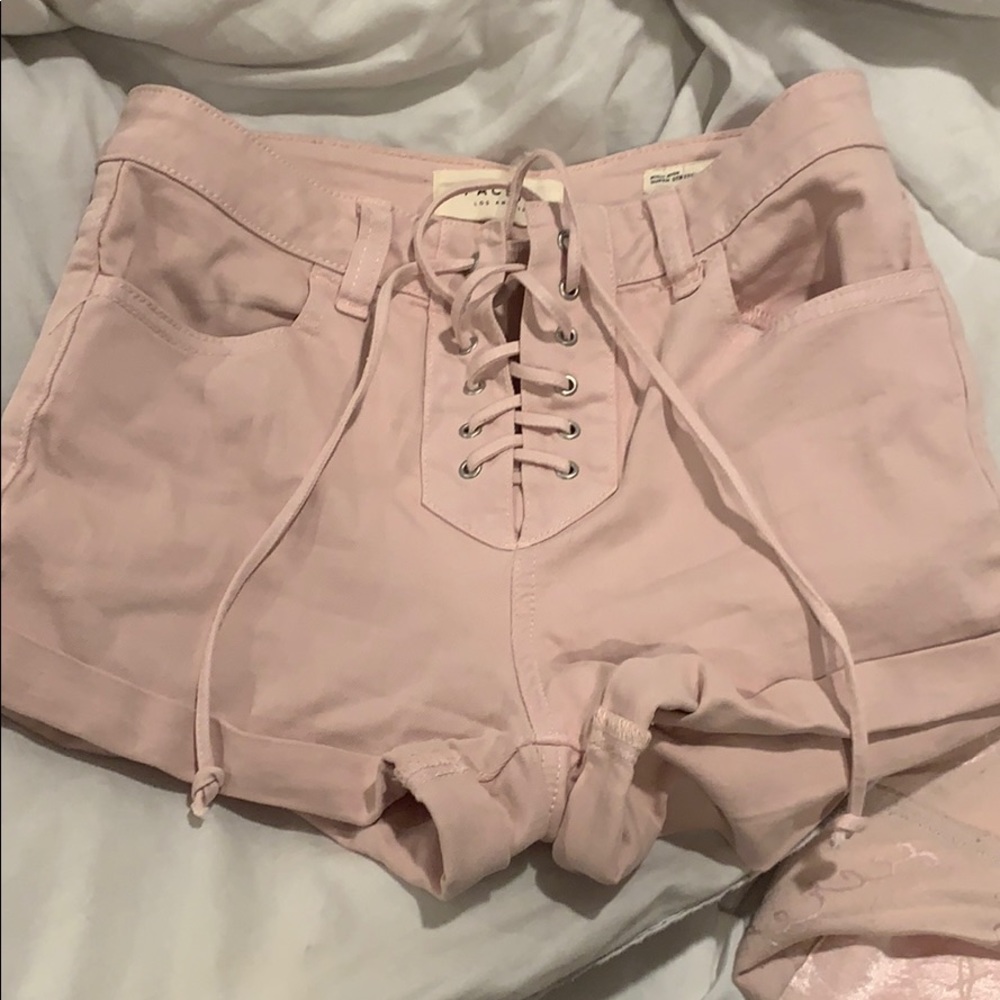 Pacsun tie up shorts light pink
